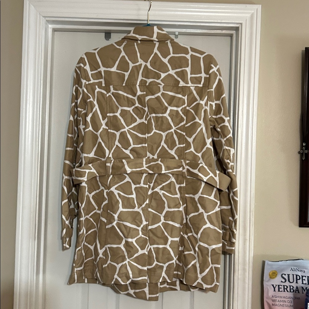 Michael Kors Giraffe Patterned Coat - image 6